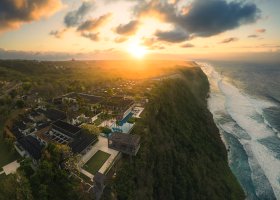 bali-hotel-alila-villas-uluwatu-001.jpg