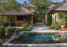 bali-hotel-four-seasons-jimbaran-017.jpg