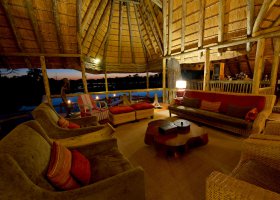 botswana-hotel-savuti-camp-031.jpg
