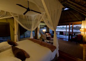 botswana-hotel-savuti-camp-059.jpg