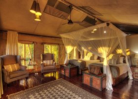 botswana-hotel-shinde-016.jpg