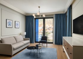 cerna-hora-hotel-movenpick-hotel-residences-teuta-kotor-bay-032.jpg