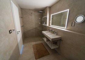 chorvatsko-hotel-villa-deluxe-061.jpg