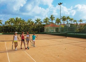 dominikanska-republika-hotel-dreams-royal-beach-punta-cana-015.jpg