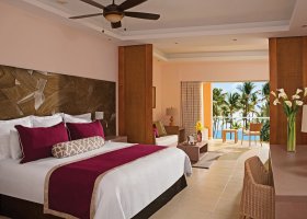 dominikanska-republika-hotel-dreams-royal-beach-punta-cana-080.jpg