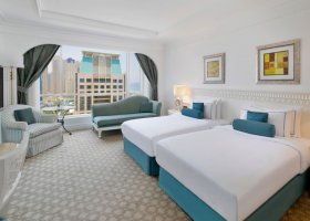 dubaj-hotel-habtoor-grand-resort-210.jpg