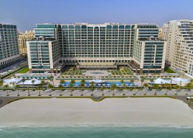 dubaj-hotel-hilton-dubai-palm-jumeirah-002.jpg