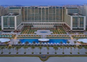 dubaj-hotel-hilton-dubai-palm-jumeirah-034.jpg