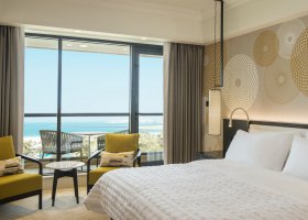 dubaj-hotel-le-royal-meridien-beach-043.jpg