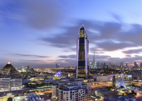 dubaj-hotel-sofitel-dubai-the-obelisk-002.jpg