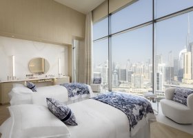 emiraty-hotel-the-lana-008.jpg