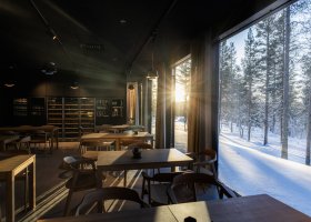 finsko-hotel-galdu-073.jpg
