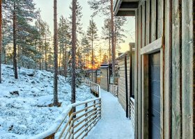 finsko-hotel-invisible-forest-lodge-011.jpg