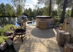 finsko-hotel-invisible-forest-lodge-036.jpg