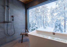finsko-hotel-octola-private-wilderness-044.jpg