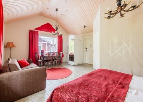 finsko-hotel-santa-claus-holiday-village-024.jpg