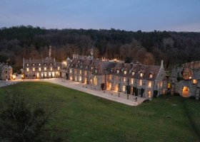 francie-hotel-abbaye-des-vaux-de-cernay-018.jpg
