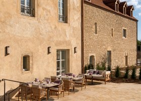 francie-hotel-ch-teau-la-commaraine-001.jpg