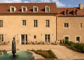 francie-hotel-ch-teau-la-commaraine-022.jpg