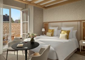francie-hotel-ch-teau-la-commaraine-027.jpg