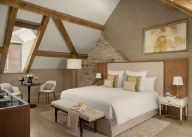 francie-hotel-ch-teau-la-commaraine-032.jpg
