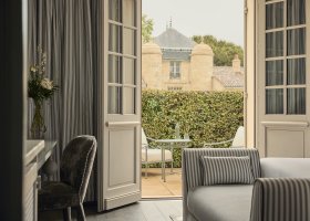 francie-hotel-como-cordeillan-bages-029.jpg
