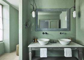 francie-hotel-como-le-montrachet-002.jpg