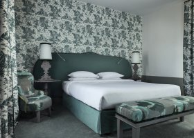 francie-hotel-como-le-montrachet-014.jpg