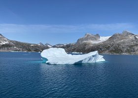 greenland-adventure-explore-by-sea-land-and-air-201.jpg