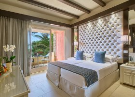 italie-hotel-forte-village-il-castello-007.jpg