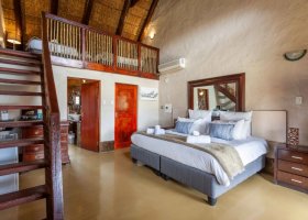 jihoafricka-republika-hotel-aquila-private-game-reserve-030.jpg