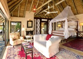 jihoafricka-republika-hotel-malewane-lodge-033.jpg