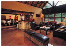 jihoafricka-republika-hotel-pondoro-game-lodge-007.jpg