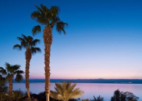 jordansko-hotel-dead-sea-marriott-resort-spa-006.jpg