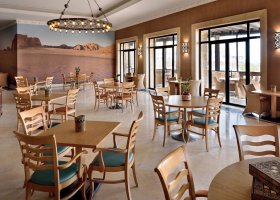 jordansko-hotel-movenpick-resort-dead-sea-014.jpg