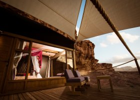 jordansko-hotel-palmera-camp-037.jpg