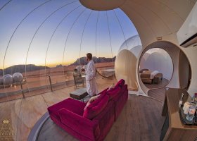 jordansko-hotel-wadi-rum-bubble-luxotel-012.jpg