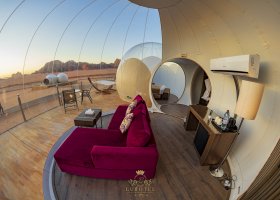jordansko-hotel-wadi-rum-bubble-luxotel-020.jpg