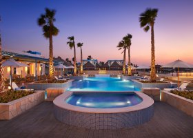 Q Lounge a restaurace