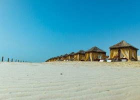 katar-hotel-regency-sealine-camp-013.jpg