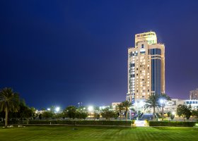 katar-hotel-ritz-carlton-doha-020.jpg