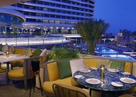 katar-hotel-waldorf-astoria-lusail-016.jpg