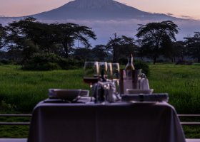 kena-hotel-angama-amboseli-001.jpg