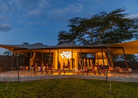 kena-hotel-angama-amboseli-016.jpg