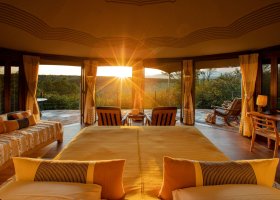 kena-hotel-hemingways-ol-seki-mara-010.jpg