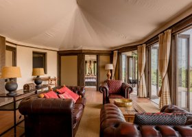 kena-hotel-hemingways-ol-seki-mara-016.jpg