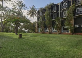 kena-hotel-taita-hills-safari-resort-spa-003.jpg