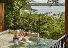 kostarika-hotel-four-seasons-resort-peninsula-papagayo-051.jpg