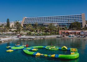 kypr-hotel-amathus-beach-hotel-027.jpg