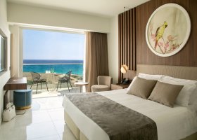 kypr-hotel-nissiblu-beach-resort-048.jpg